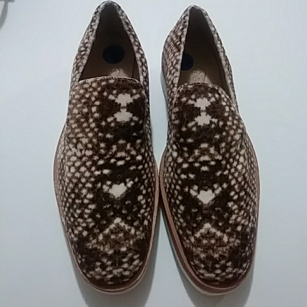 Free People suede shoes